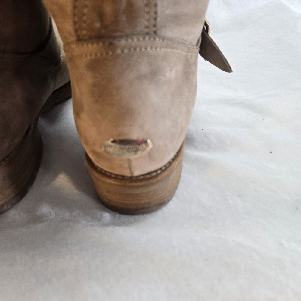 JIMMY CHOO Women's 40 Beige Suede & Fur Lined Buckle Detail Biker Ankle Boots - Picture 6 of 10